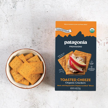 Organic Toasted Cheeze Crackers (4.4 oz Box)