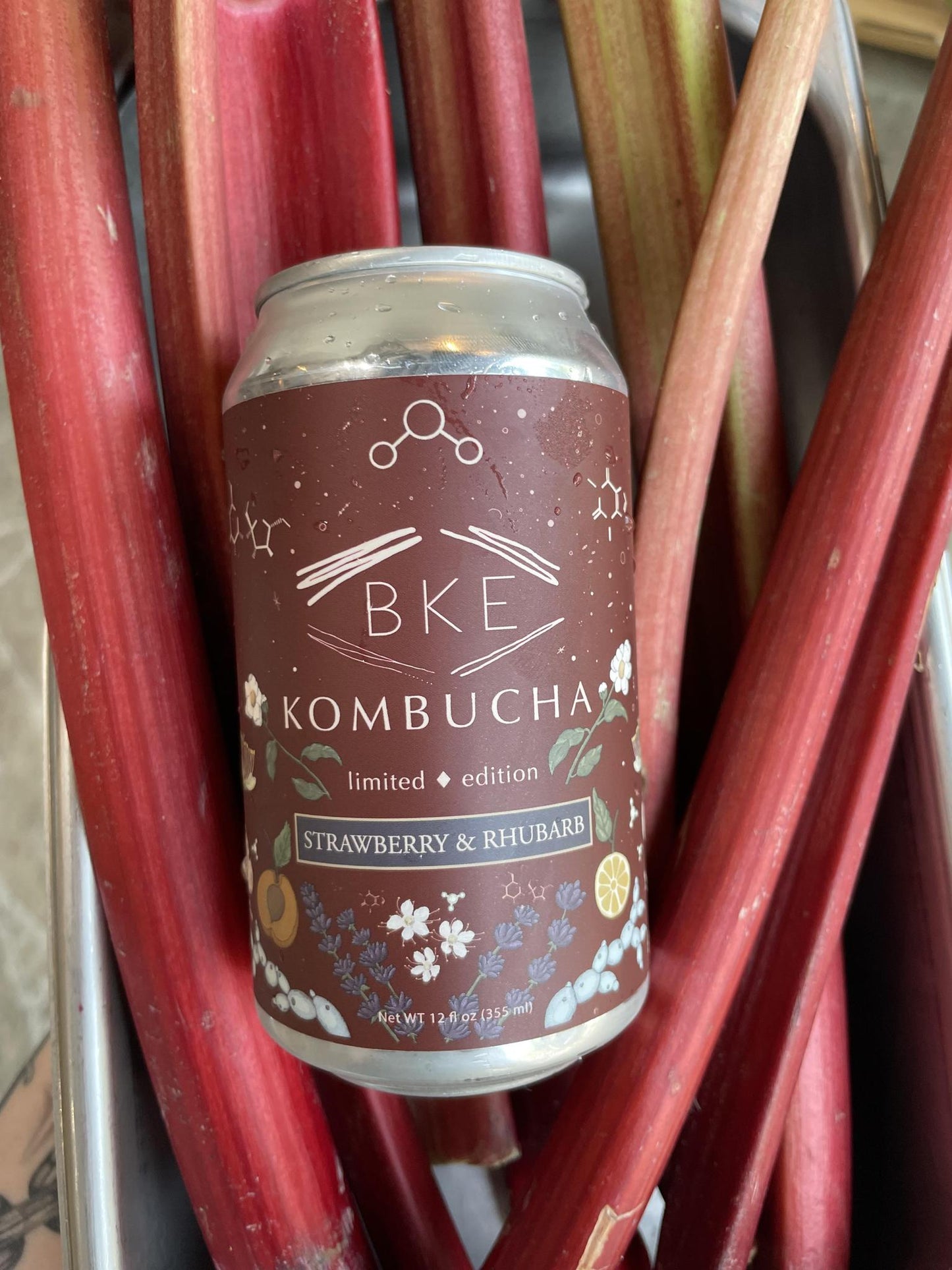 BKE Strawberry Rhubarb Kombucha 12oz Can