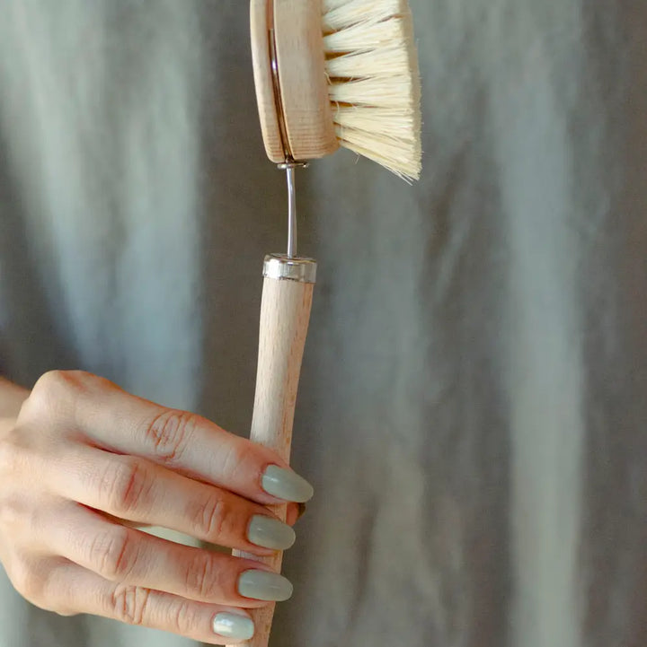 Casa Agave® Long Handle Dish Brush White Teak