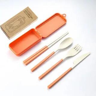 Detachable and Portable Cutlery Set with Case orange