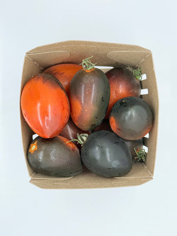 Tomatoes, Midnight Roma, Organic box